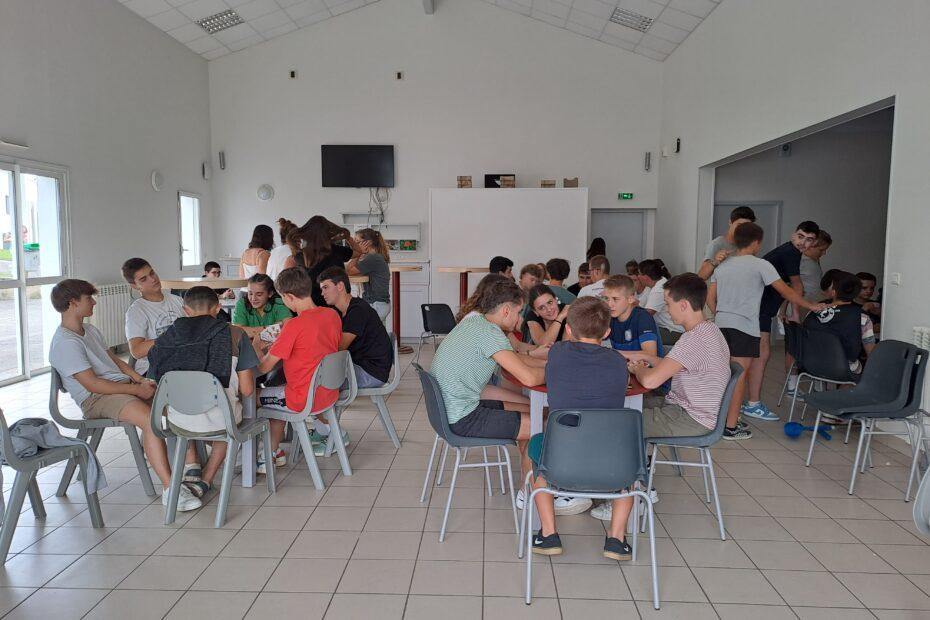Jeux de MUS au foyer des élèves